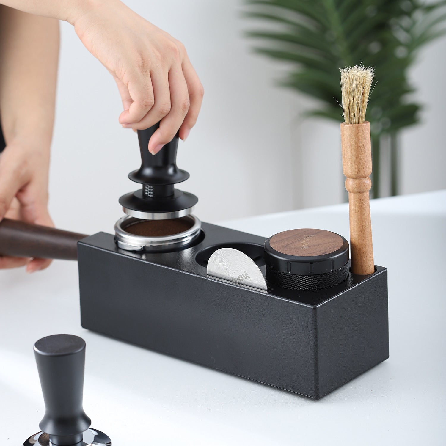 Plinth | Portafilter Stand